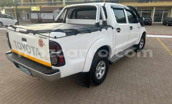 Tenga Tsaru Toyota Hilux Chena Mota in Maputo in Maputo Tenga Tsaru Toyota Hilux Chena Mota in Maputo in Maputo