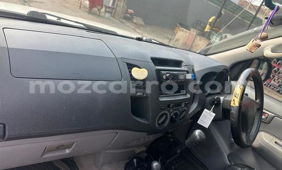 Tenga Tsaru Toyota Hilux Chena Mota in Maputo in Maputo Tenga Tsaru Toyota Hilux Chena Mota in Maputo in Maputo