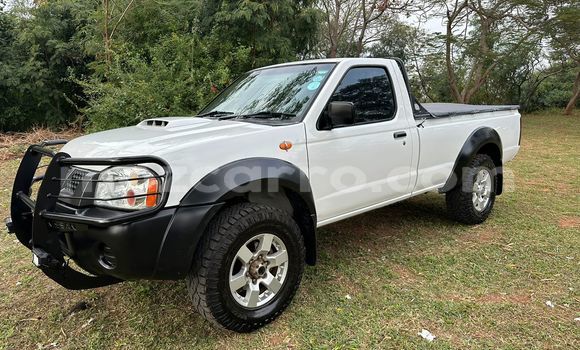 Buy Used Nissan NP 300 White Car in Maputo in Maputo Buy Used Nissan NP 300 White Car in Maputo in Maputo