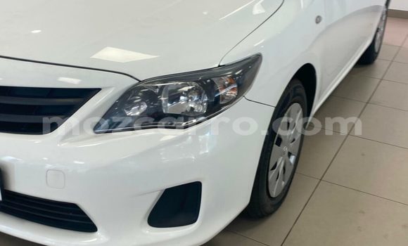 Comprar Usado Toyota Corolla Branco Carro em Boane em Maputo Comprar Usado Toyota Corolla Branco Carro em Boane em Maputo