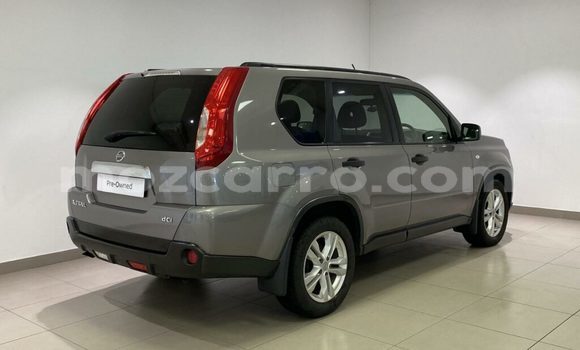 Comprar Usado Nissan X-Trail Prata Carro em Boane em Maputo Comprar Usado Nissan X-Trail Prata Carro em Boane em Maputo