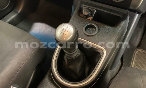 Comprar Usado Nissan X-Trail Prata Carro em Boane em Maputo Comprar Usado Nissan X-Trail Prata Carro em Boane em Maputo