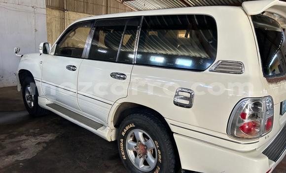Tenga Tsaru Toyota Land Cruiser Chena Mota in Maputo in Maputo Tenga Tsaru Toyota Land Cruiser Chena Mota in Maputo in Maputo