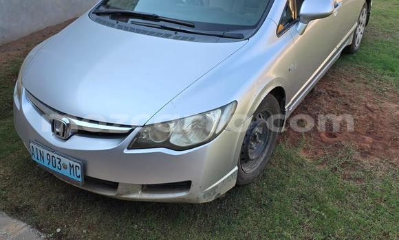 Buy Used Honda Civic Silver Car in Maputo in Maputo Buy Used Honda Civic Silver Car in Maputo in Maputo