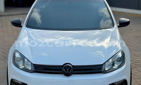 Comprar Usado Volkswagen Golf Branco Carro em Maputo em Maputo Comprar Usado Volkswagen Golf Branco Carro em Maputo em Maputo