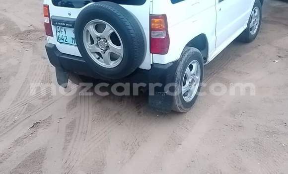 Comprar Usado Mitsubishi Pajero Branco Carro em Maputo em Maputo