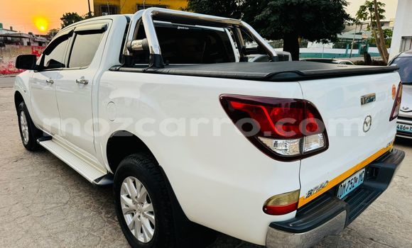 Buy Used Mazda BT-50 White Car in Maputo in Maputo Buy Used Mazda BT-50 White Car in Maputo in Maputo