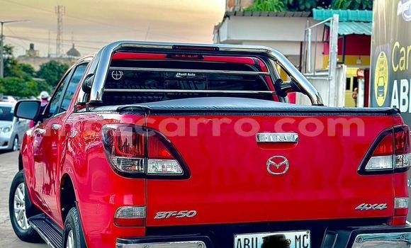 Nunua Ilio tumika Mazda BT-50 Nyekundu Gari ndani ya Maputo nchini Maputo Nunua Ilio tumika Mazda BT-50 Nyekundu Gari ndani ya Maputo nchini Maputo