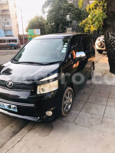 Big with watermark toyota voxy maputo maputo 26451