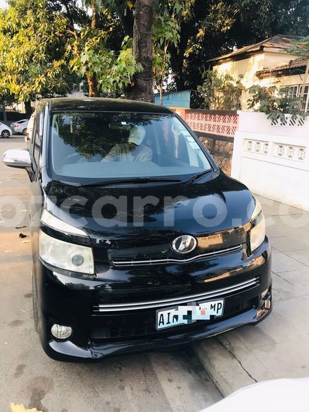 Big with watermark toyota voxy maputo maputo 26451