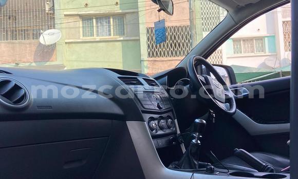 Tenga Tsaru Mazda BT-50 Chena Mota in Maputo in Maputo Tenga Tsaru Mazda BT-50 Chena Mota in Maputo in Maputo