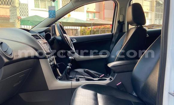 Tenga Tsaru Mazda BT-50 Chena Mota in Maputo in Maputo Tenga Tsaru Mazda BT-50 Chena Mota in Maputo in Maputo