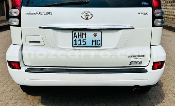 Nunua Ilio tumika Toyota Land Cruiser Nyeupe Gari ndani ya Maputo nchini Maputo Nunua Ilio tumika Toyota Land Cruiser Nyeupe Gari ndani ya Maputo nchini Maputo