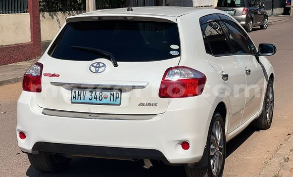 Nunua Ilio tumika Toyota Auris Nyeupe Gari ndani ya Maputo nchini Maputo Nunua Ilio tumika Toyota Auris Nyeupe Gari ndani ya Maputo nchini Maputo