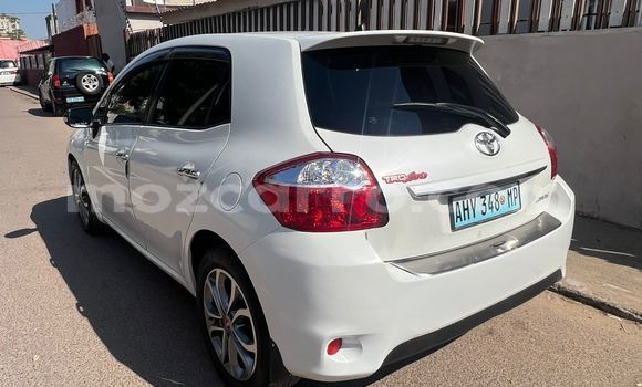 Nunua Ilio tumika Toyota Auris Nyeupe Gari ndani ya Maputo nchini Maputo Nunua Ilio tumika Toyota Auris Nyeupe Gari ndani ya Maputo nchini Maputo