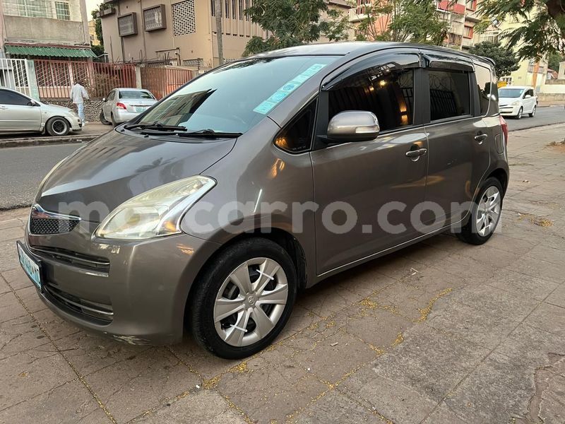 Big with watermark toyota ractis maputo maputo 26458