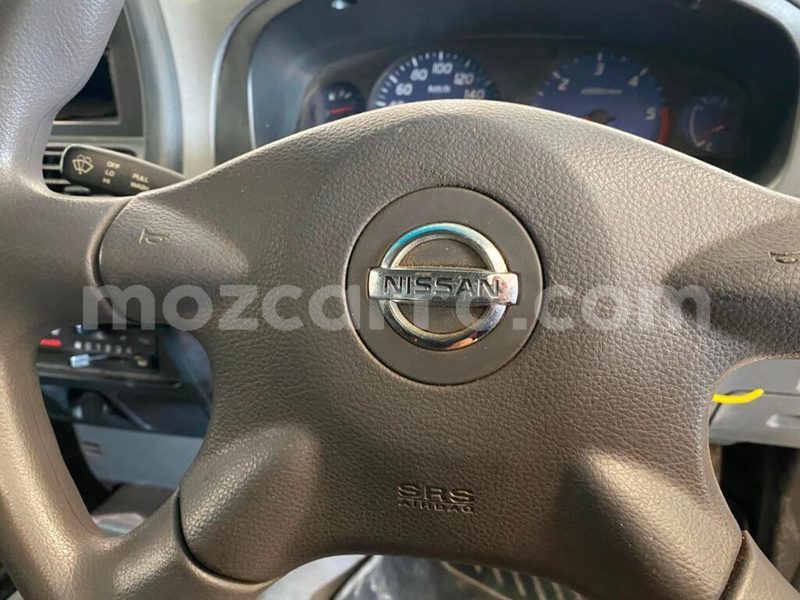 Big with watermark nissan hardbody manica catandica 26460