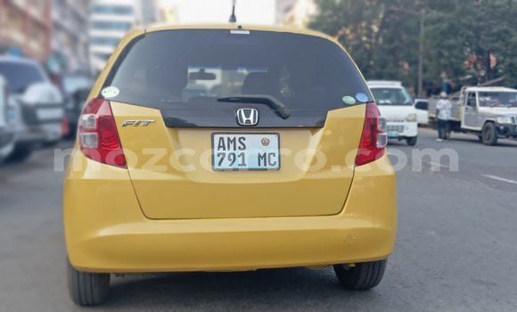 Buy Used Honda Fit Other Car in Maputo in Maputo Buy Used Honda Fit Other Car in Maputo in Maputo