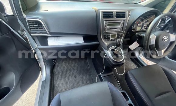 Comprar Usado Toyota Ractis Prata Carro em Maputo em Maputo Comprar Usado Toyota Ractis Prata Carro em Maputo em Maputo