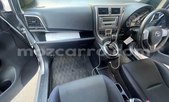 Comprar Usado Toyota Ractis Prata Carro em Maputo em Maputo Comprar Usado Toyota Ractis Prata Carro em Maputo em Maputo