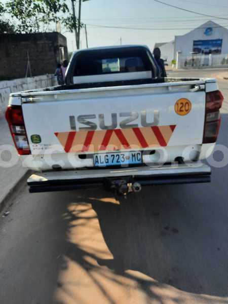 Big with watermark isuzu d max maputo maputo 26465