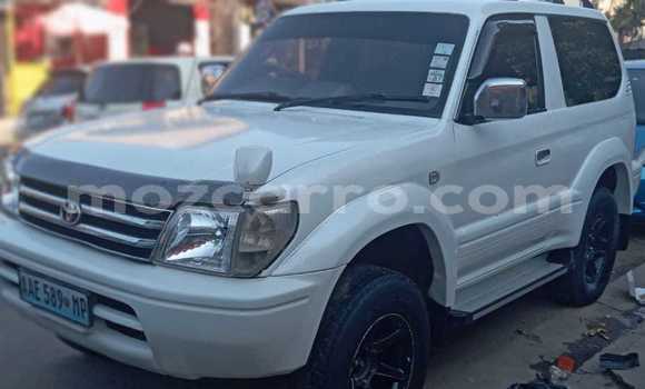 Buy Used Toyota Land Cruiser Prado White Car in Maputo in Maputo Buy Used Toyota Land Cruiser Prado White Car in Maputo in Maputo