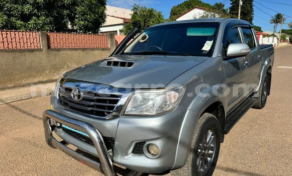 Tenga Tsaru Toyota Hilux Zvimwe Mota in Maputo in Maputo Tenga Tsaru Toyota Hilux Zvimwe Mota in Maputo in Maputo