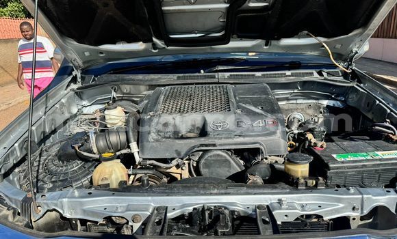 Comprar Usado Toyota Hilux Prata Carro em Maputo em Maputo Comprar Usado Toyota Hilux Prata Carro em Maputo em Maputo