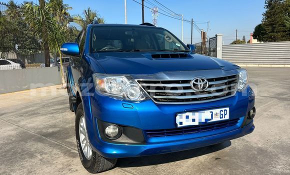 Tenga Tsaru Toyota Fortuner Bhuruu Mota in Maputo in Maputo Tenga Tsaru Toyota Fortuner Bhuruu Mota in Maputo in Maputo