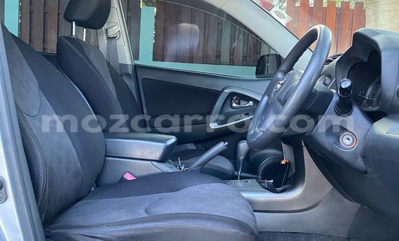 Comprar Usado Toyota RAV4 Prata Carro em Maputo em Maputo Comprar Usado Toyota RAV4 Prata Carro em Maputo em Maputo