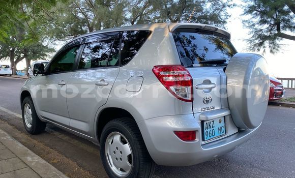 Comprar Usado Toyota RAV4 Prata Carro em Maputo em Maputo Comprar Usado Toyota RAV4 Prata Carro em Maputo em Maputo