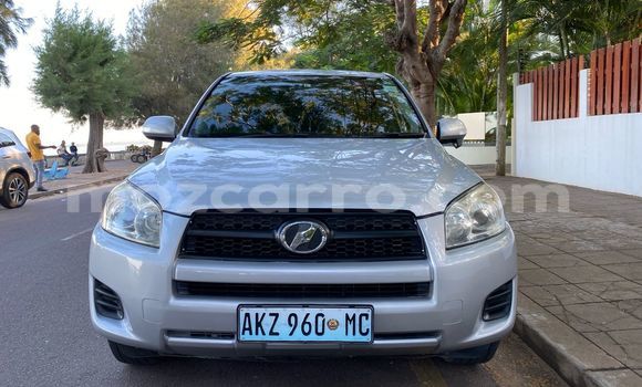 Comprar Usado Toyota RAV4 Prata Carro em Maputo em Maputo Comprar Usado Toyota RAV4 Prata Carro em Maputo em Maputo