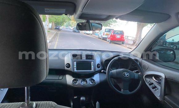 Comprar Usado Toyota RAV4 Prata Carro em Maputo em Maputo Comprar Usado Toyota RAV4 Prata Carro em Maputo em Maputo