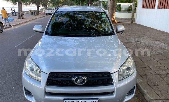 Comprar Usado Toyota RAV4 Prata Carro em Maputo em Maputo Comprar Usado Toyota RAV4 Prata Carro em Maputo em Maputo