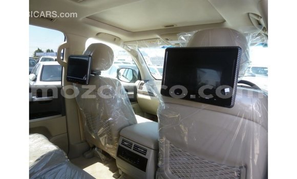 Comprar Importar Toyota Land Cruiser Branco Carro em Import - Dubai em Cabo Delgado Comprar Importar Toyota Land Cruiser Branco Carro em Import - Dubai em Cabo Delgado