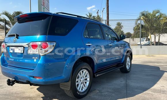 Comprar Usado Toyota Fortuner Azul Carro em Maputo em Maputo Comprar Usado Toyota Fortuner Azul Carro em Maputo em Maputo