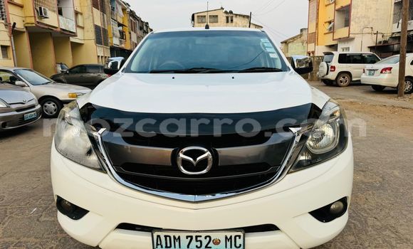 Comprar Usado Mazda BT-50 Branco Carro em Maputo em Maputo Comprar Usado Mazda BT-50 Branco Carro em Maputo em Maputo