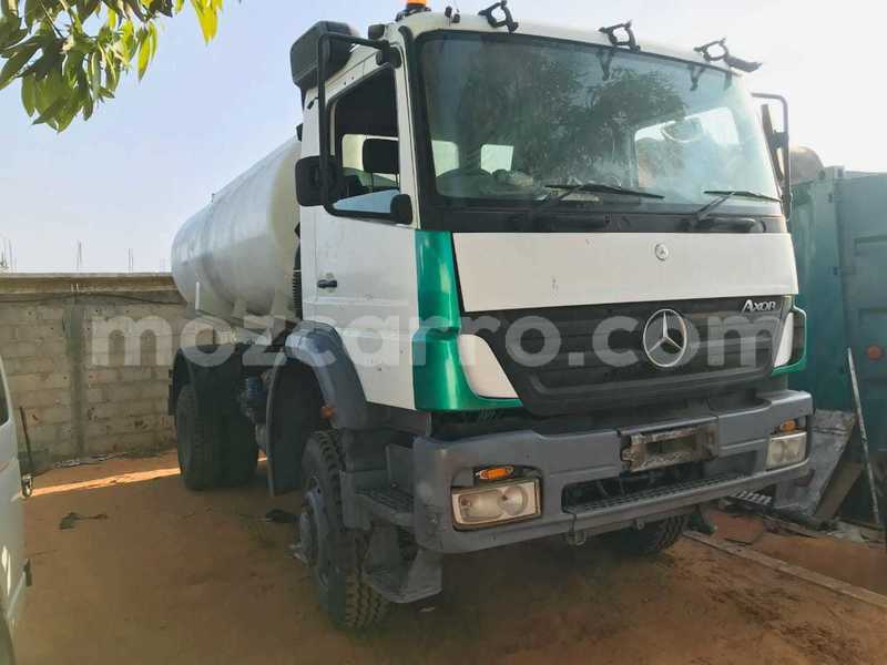 Big with watermark mercedes benz atego maputo maputo 26499