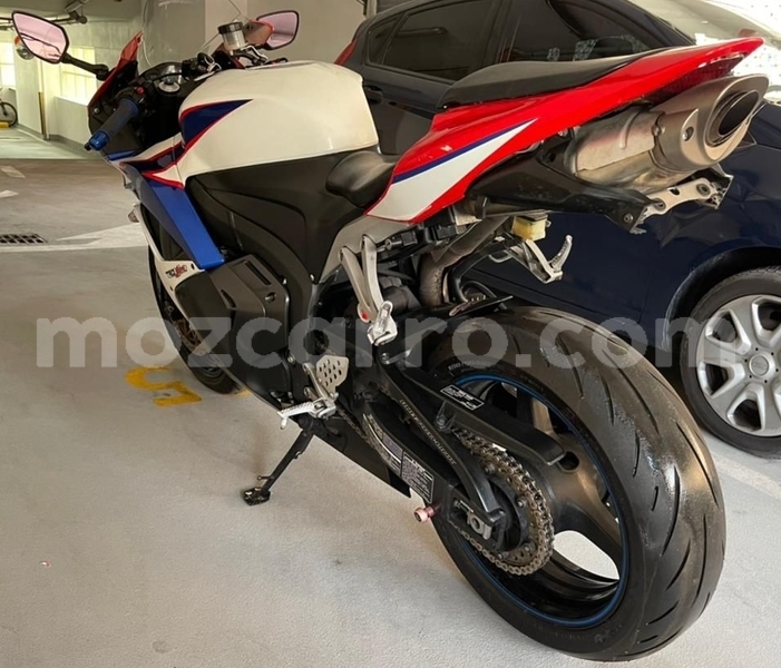 Big with watermark honda cbr maputo maputo 26502