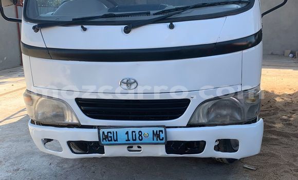Nunua Ilio tumika Toyota Dyna Nyeupe Gari ndani ya Maputo nchini Maputo Nunua Ilio tumika Toyota Dyna Nyeupe Gari ndani ya Maputo nchini Maputo
