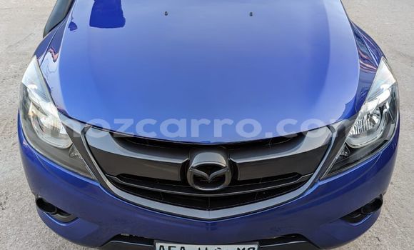 Comprar Usado Mazda BT-50 Azul Carro em Maputo em Maputo Comprar Usado Mazda BT-50 Azul Carro em Maputo em Maputo