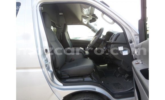 Nunua Imported Toyota Hiace Nyingine Gari ndani ya Import - Dubai nchini Cabo Delgado Nunua Imported Toyota Hiace Nyingine Gari ndani ya Import - Dubai nchini Cabo Delgado