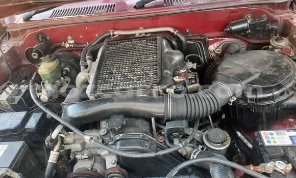 Nunua Ilio tumika Toyota Land Cruiser Prado Nyekundu Gari ndani ya Maputo nchini Maputo Nunua Ilio tumika Toyota Land Cruiser Prado Nyekundu Gari ndani ya Maputo nchini Maputo