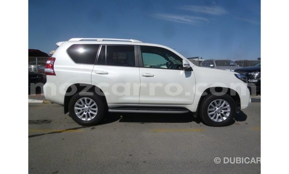 Nunua Imported Toyota Prado Nyeupe Gari ndani ya Import - Dubai nchini Cabo Delgado Nunua Imported Toyota Prado Nyeupe Gari ndani ya Import - Dubai nchini Cabo Delgado
