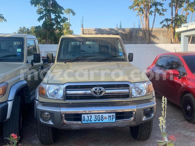 Big with watermark toyota hilux maputo maputo 26525