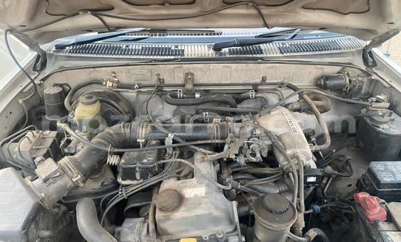 Tenga Tsaru Toyota Hilux Surf Zvimwe Mota in Maputo in Maputo Tenga Tsaru Toyota Hilux Surf Zvimwe Mota in Maputo in Maputo