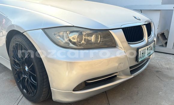 Comprar Usado BMW 3-Series Prata Carro em Maputo em Maputo