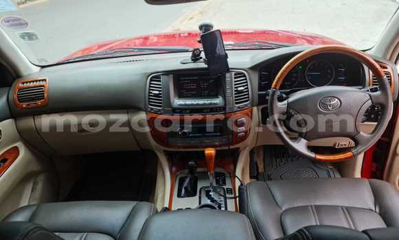 Nunua Ilio tumika Toyota Land Cruiser Nyekundu Gari ndani ya Maputo nchini Maputo Nunua Ilio tumika Toyota Land Cruiser Nyekundu Gari ndani ya Maputo nchini Maputo