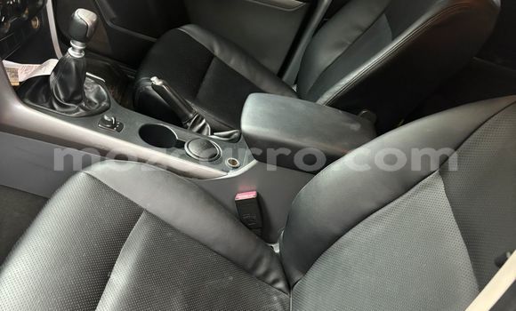 Comprar Usado Mazda BT-50 Branco Carro em Maputo em Maputo Comprar Usado Mazda BT-50 Branco Carro em Maputo em Maputo