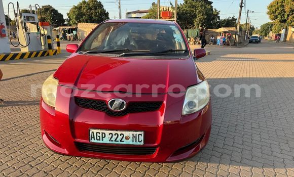 Nunua Ilio tumika Toyota Auris Nyekundu Gari ndani ya Maputo nchini Maputo